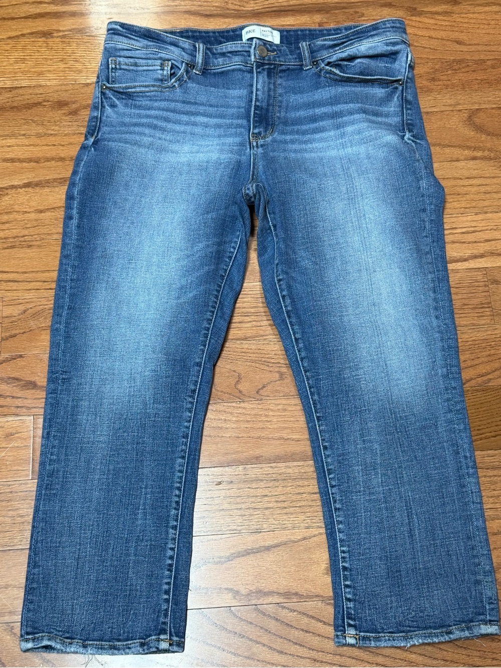 Buckle BKE Payton Classic Women's Blue Denim Jeans Universal Fit Mid-Rise 32x24